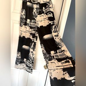 H&M wide leg pants size 10 sold out in stores cool graphics ZARA style